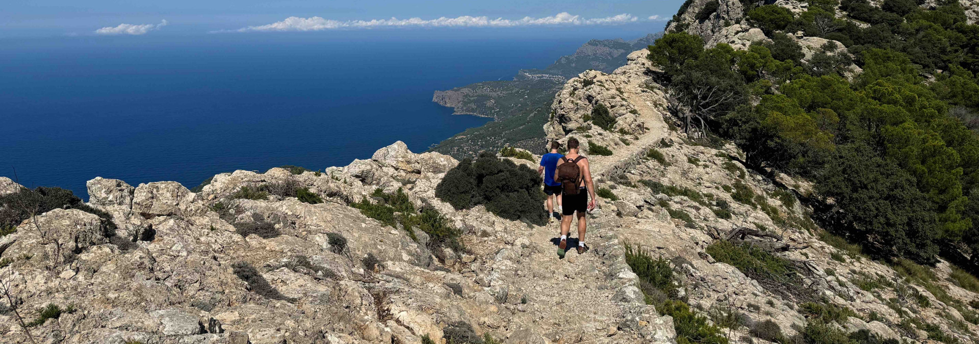 The breath taking ridge walk along the Archduke's Trail offers staggering views to the mountains and the sea.&nbsp;