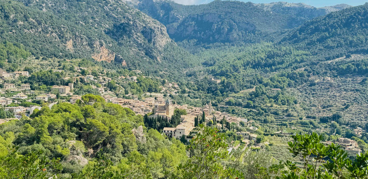 Stunning mountain villages in the Serra de Tramuntana which blend perfectly into the landscape in this UNESCO World Heritage Site.&nbsp;