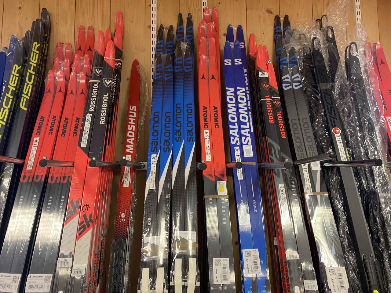 'Classic' cross-country skis and so many to choose from